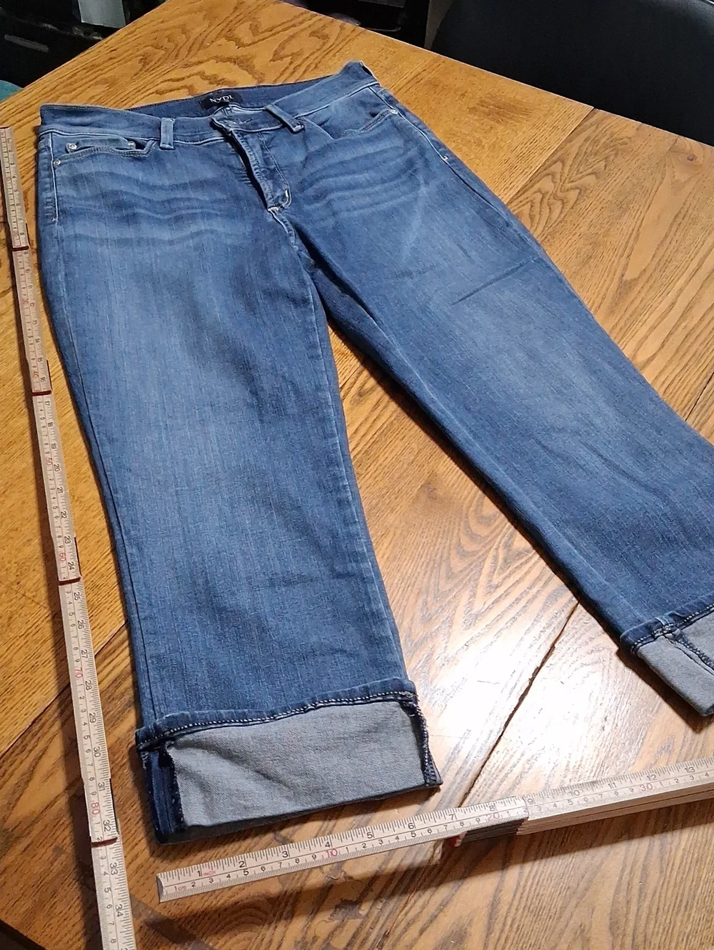 NYDJ Jeans Womens 6 BLUE DAYLA WIDE CUFFED CAPRI Used LIFT TUCK Denim Pants
